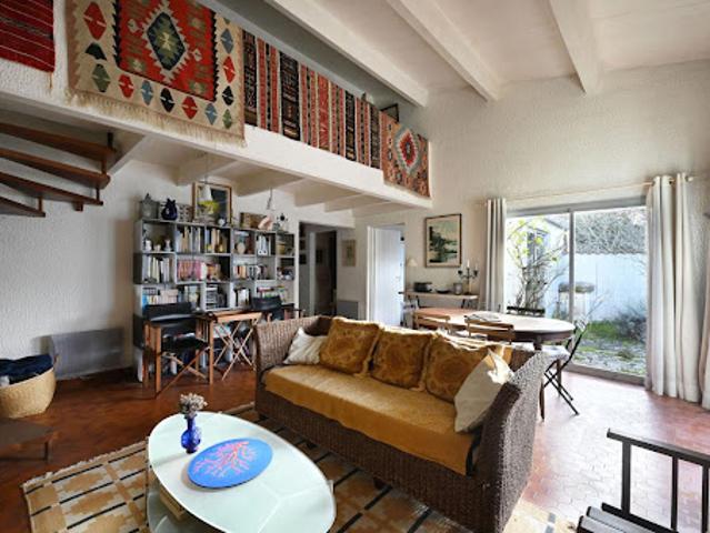 Maison avec terrasse