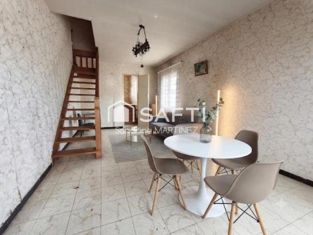 Maison avec trois chambres au centre de Bornel