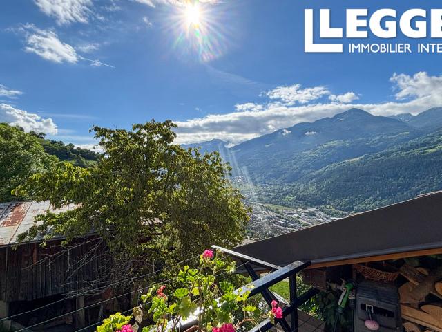 Maison avec trois chambres, 135m² à vendre à Tessens, 10 minutes du centre d'Aime la Plagne