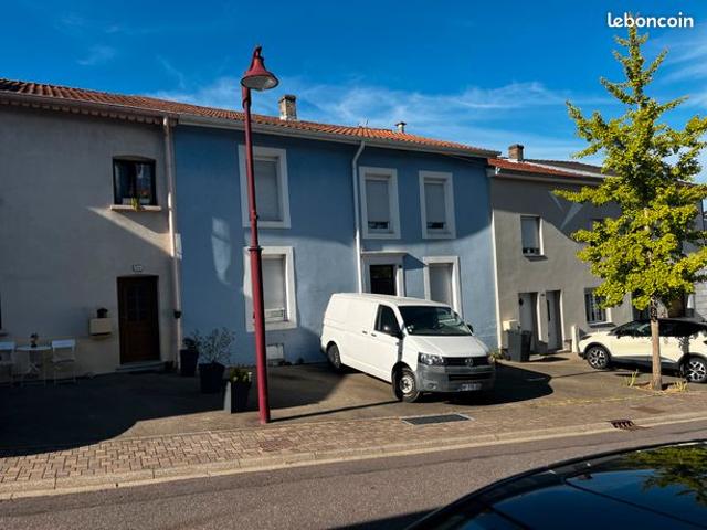 Maison avec travaux 163 m² + petite maison 48 m²