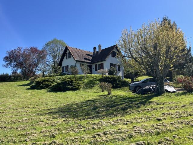 Maison avec vue imprenable sur le Morvan 120m² Montigny en Morvan
