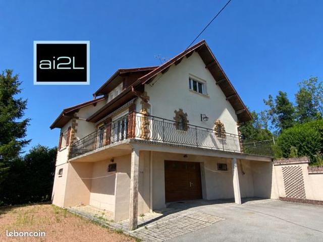 Maison avec vue lac