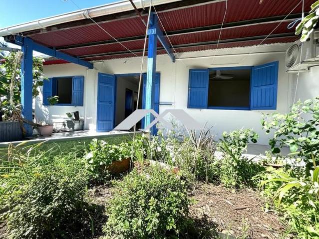 Maison avec VUE MER Sainte Anne Terrasse et dépendance