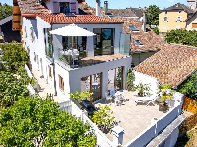 Maison avec vue sur le lac