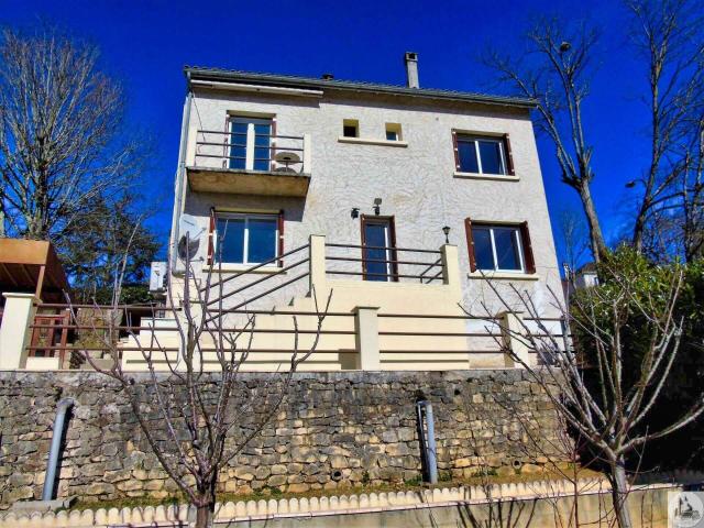 Maison avec vue sur le village 117m² Puy l'Evêque