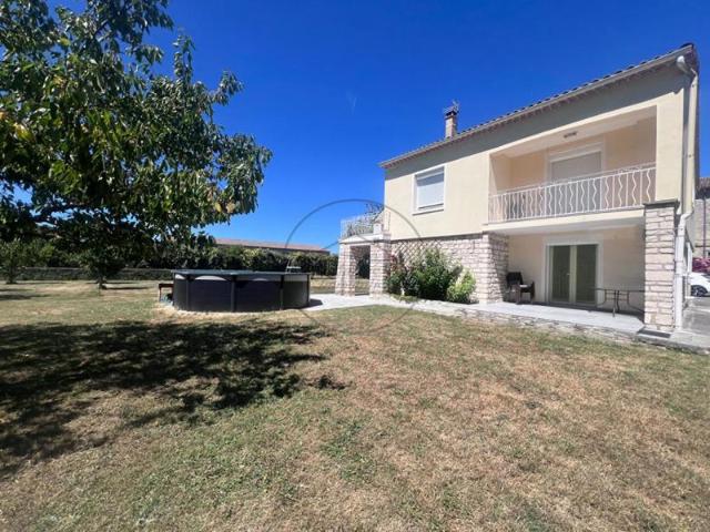Maison avec appartement indépendant