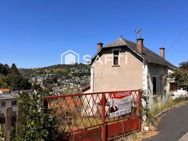 Maison avec beau potentiel