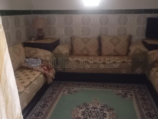 Maison avec commerces à vendre