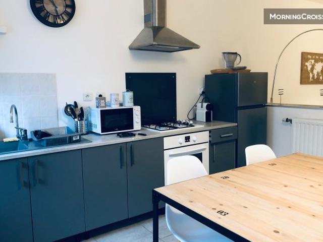 Maison avec cour à 11 min du centre