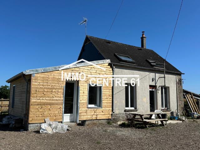 Maison avec dépendance à rénover