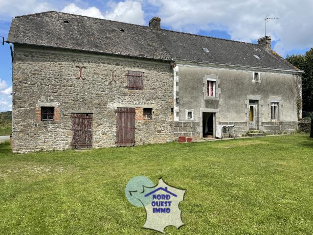 Maison avec dépendances