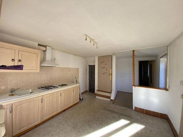 Maison avec dépendances