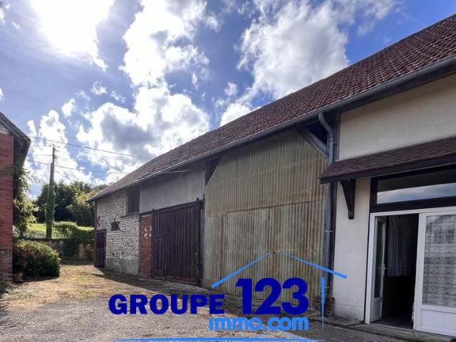 Maison avec dépendances et fort potentiel Proche Toucy 105m² Merry la Vallée
