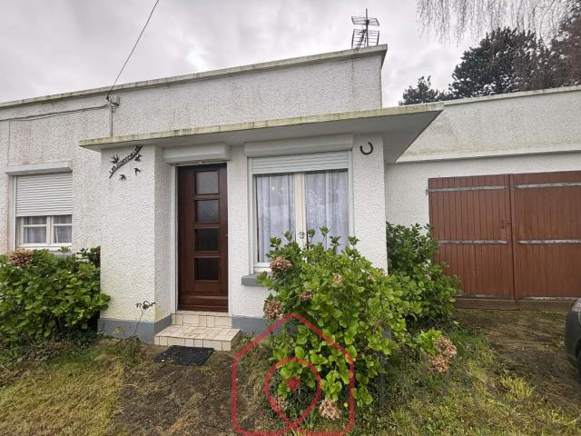 Maison avec fort potentiel à Criel sur Mer – Garage et terrain