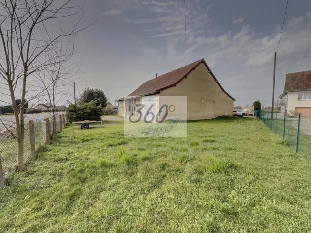 Maison avec fort potentiel à 3 min de Louhans Belle opportunit