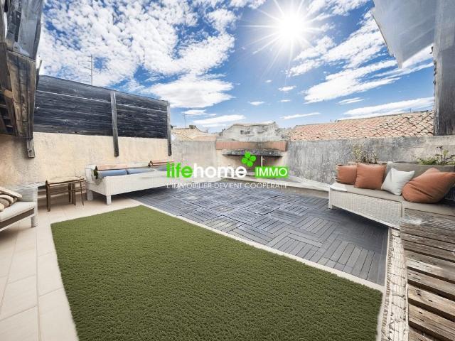MAISON AVEC GARAGE ET TERRASSE