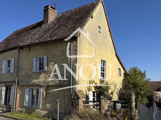MAISON AVEC GRANGE 4 CHAMBRES TRAVAUX À PRÉVOIR