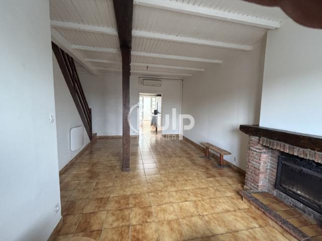 Maison avec grand garage à vendre à saint sylvestre cappel