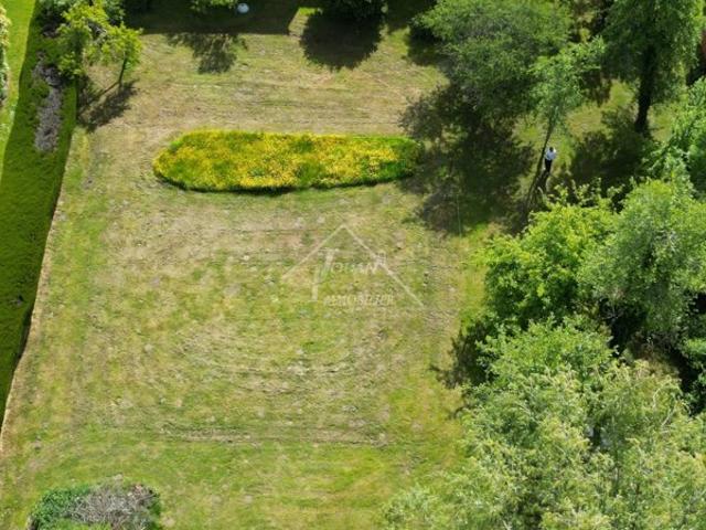 ? Maison avec grand jardin à Saint Éloy les Mines