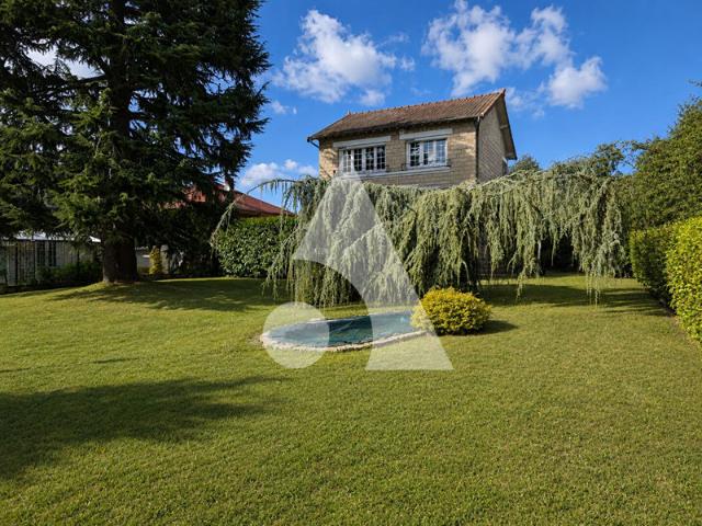 MAISON AVEC GRAND JARDIN VAL D'HERBLAY