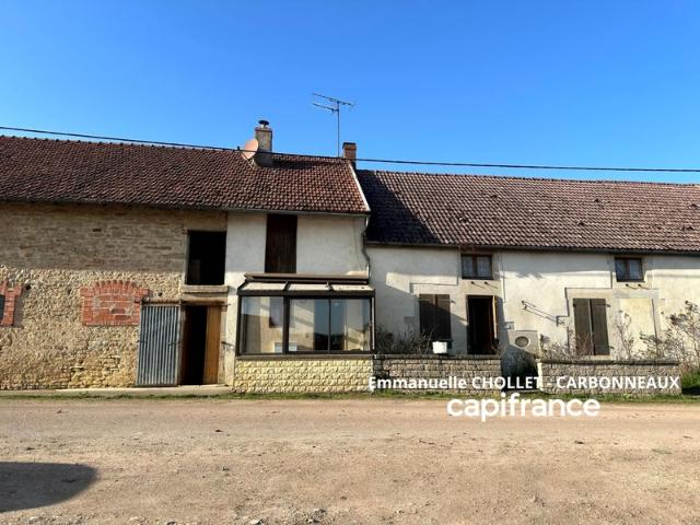 Maison avec grandes dépendances secteur POUILLY EN AUXOIS