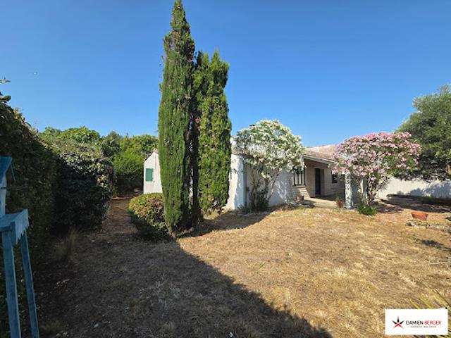 Maison avec jardin et terrasse
