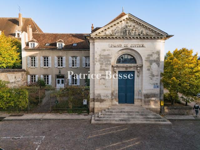 Maison avec jardin