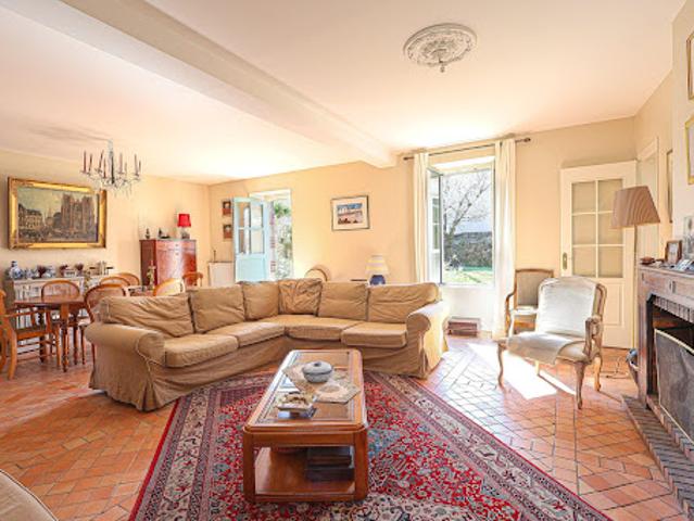 Maison avec jardin