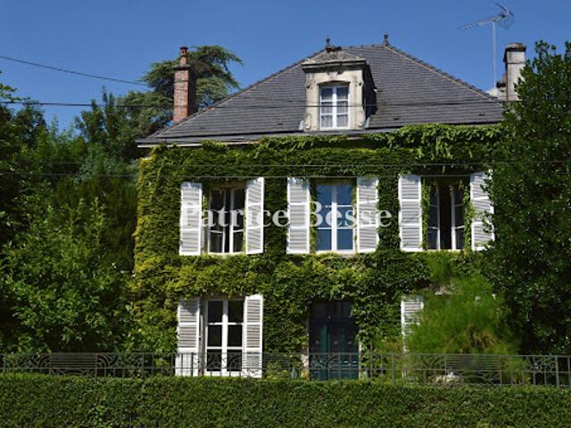 Maison avec jardin