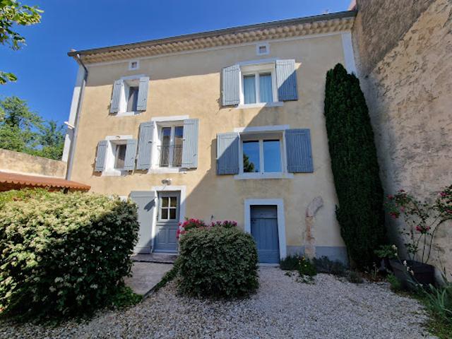 Maison avec jardin