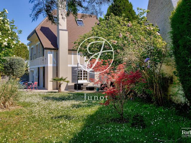 Maison avec jardin