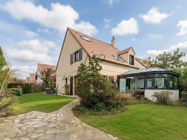 Maison avec jardin