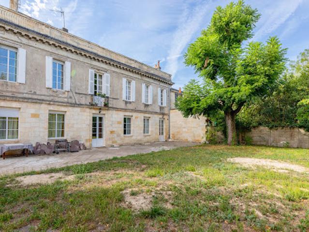 Maison avec jardin