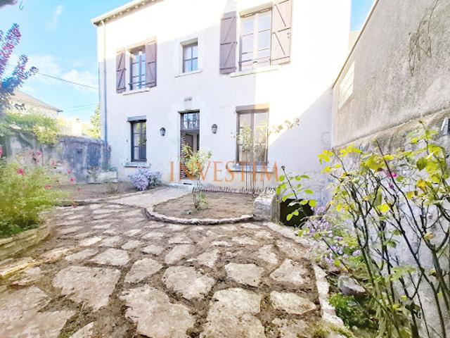 Maison avec jardin