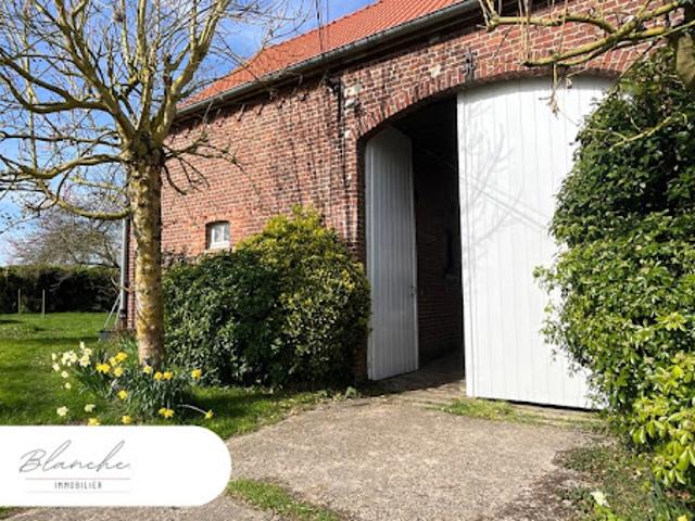 Maison avec jardin