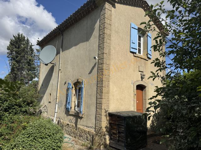 Maison avec jardin