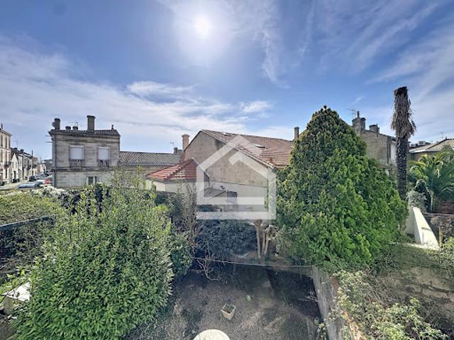 Maison avec jardin