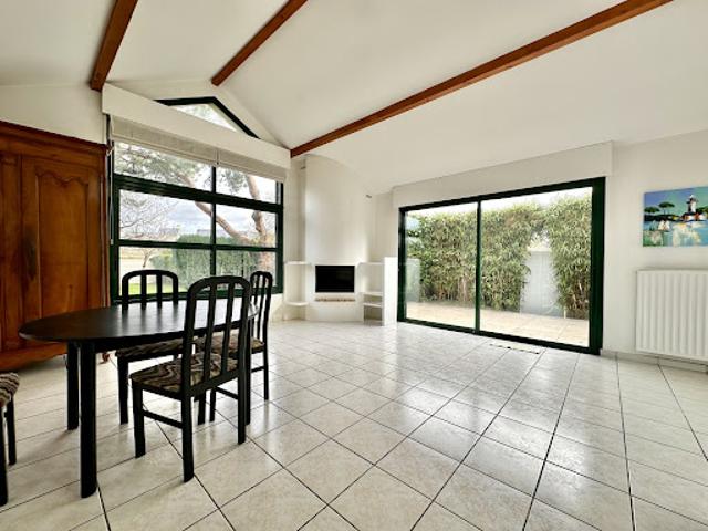 Maison avec jardin