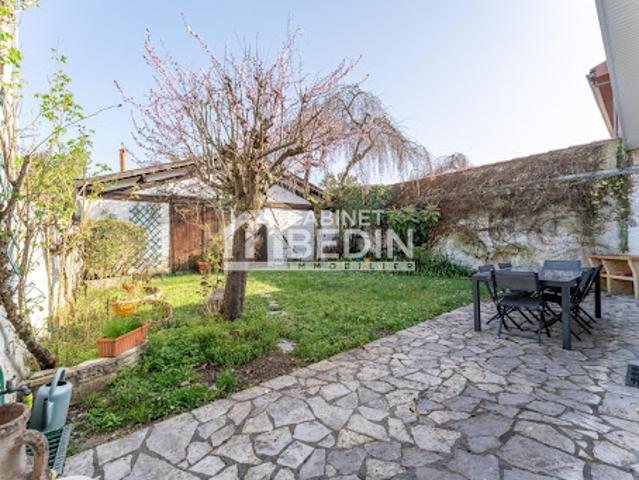 Maison avec jardin