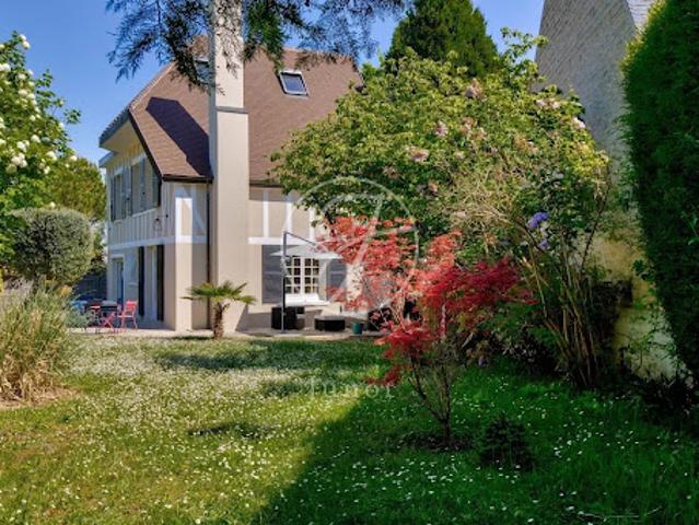 Maison avec jardin