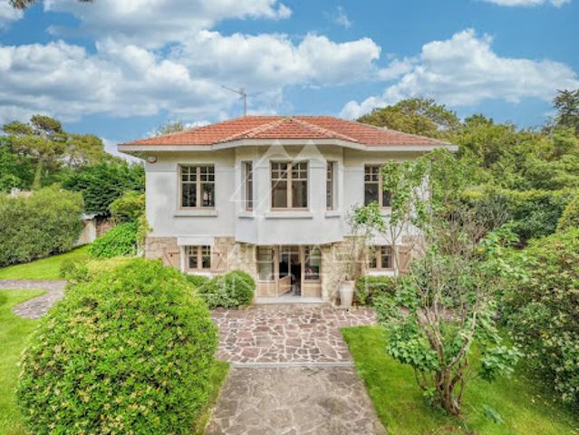 Maison avec jardin