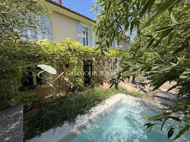 Maison avec jardin