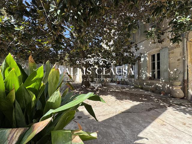 Maison avec jardin
