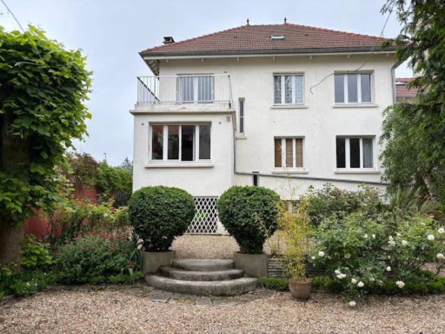 Maison avec jardin