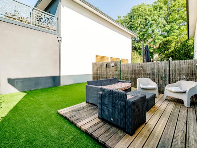 Maison avec jardin