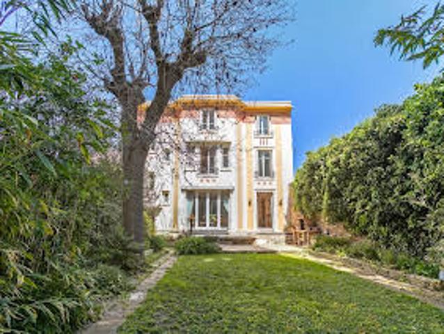 Maison avec jardin
