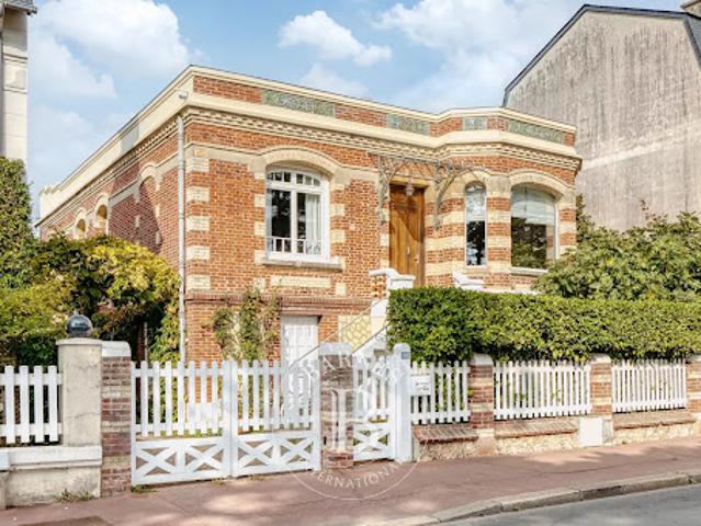 Maison avec jardin