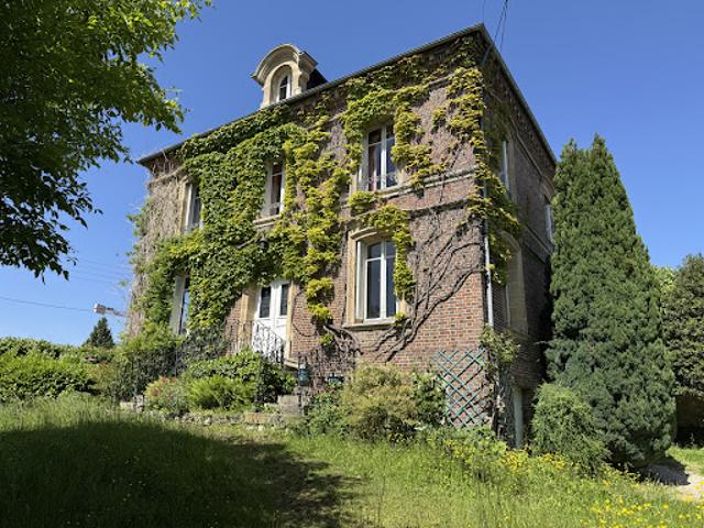 Maison avec jardin