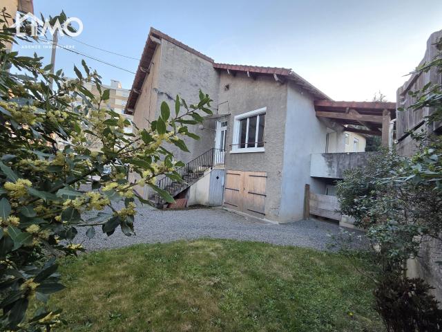 Maison avec jardin