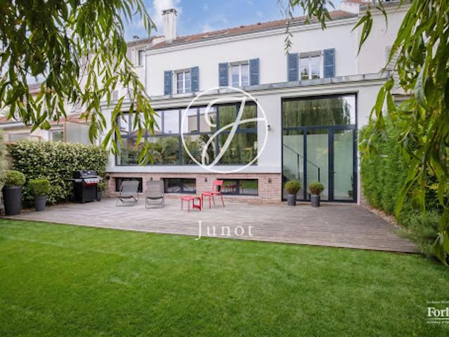 Maison avec jardin